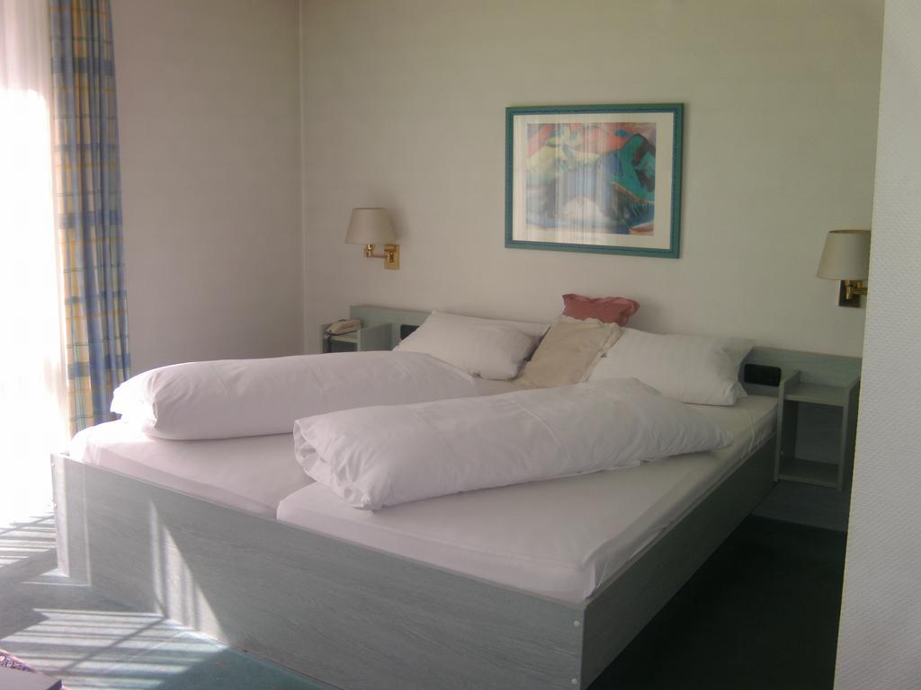 Hotel Deutsches Haus Bad Brückenau Buitenkant foto