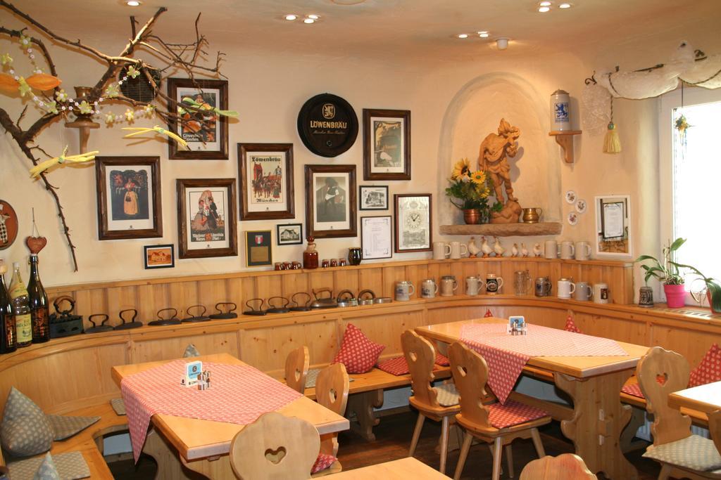 Hotel Deutsches Haus Bad Brückenau Buitenkant foto